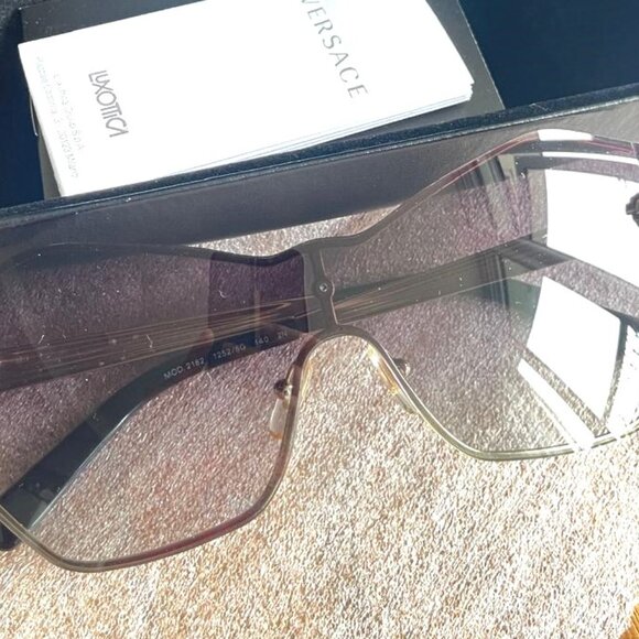 Authentic Versace Sunglasses VE 2182 - Picture 2 of 5